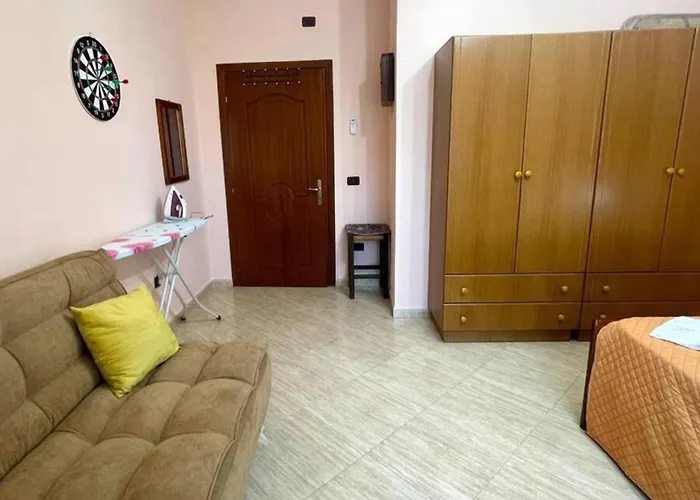 1 Bed Sleeps 2 With Tv Wifi & Parking Apartamento *