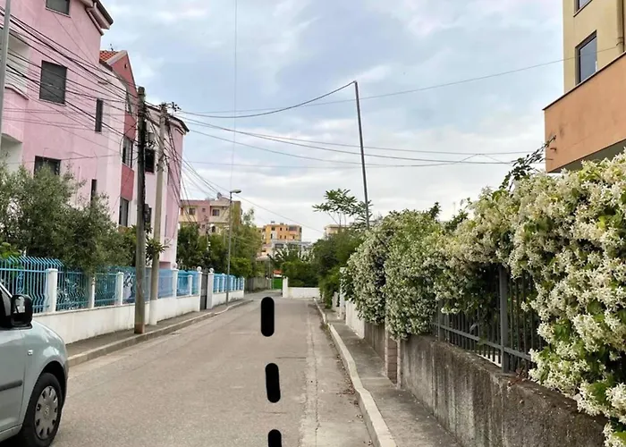 1 Bed Sleeps 2 With Tv Wifi & Parking Apartamento *